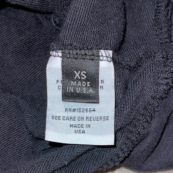 Prince Peter Collection Graphic “World Tour” Long Sleeve Top Size XS - Picture 4 of 5